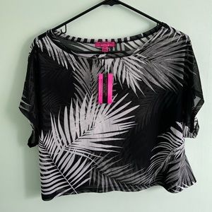 Sheer short sleeves crop top